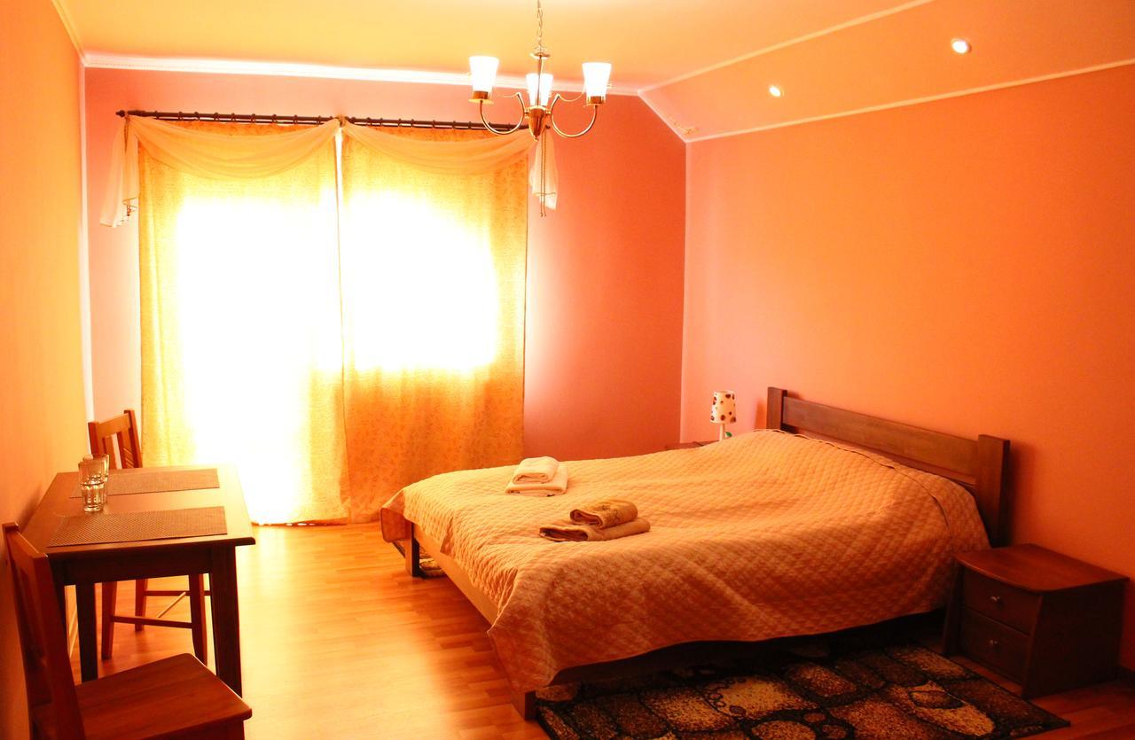Cafe-Motel Goryanka Ujhorod Exterior foto