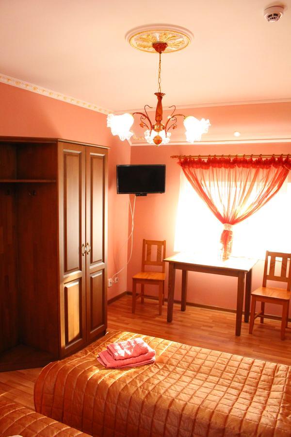 Cafe-Motel Goryanka Ujhorod Exterior foto